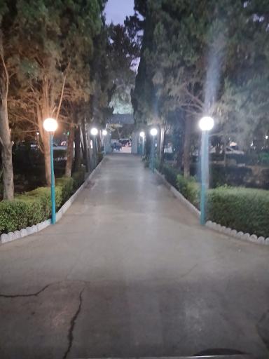 عکس دبیرستان نمونه دولتی پسرانه شیخ زاده هراتی