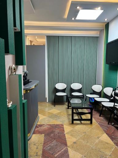 کلینیک تخصصی زیبایی تیاناز