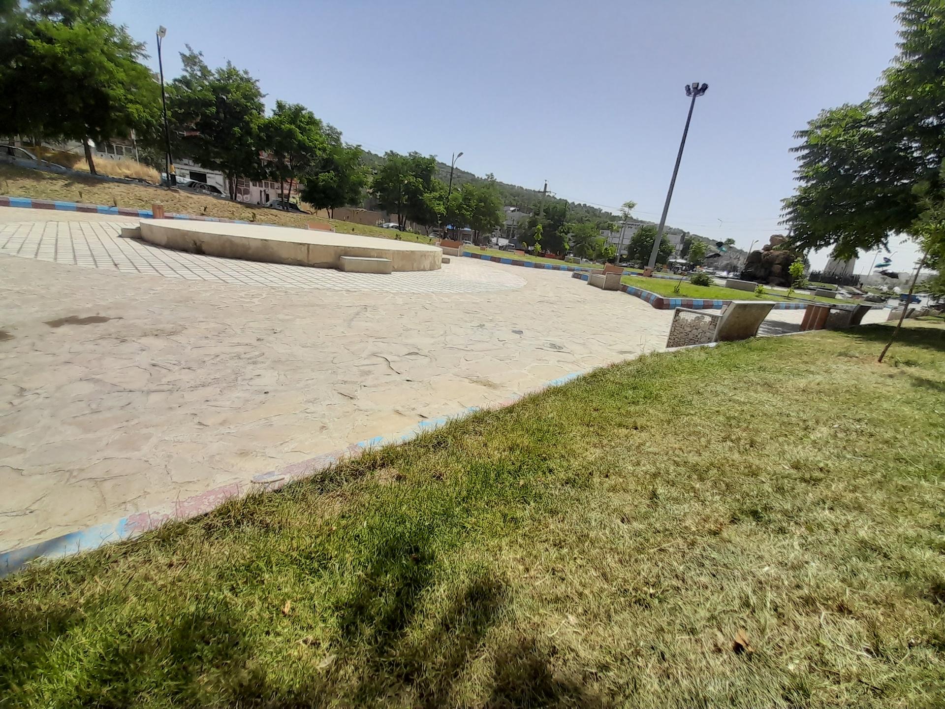 عکس پارک مشاهیر 