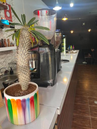 عکس کافه قهوه سیاه