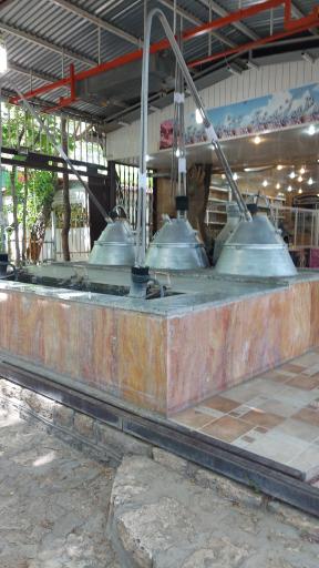 عکس فروشگاه محصولات آبشار نیاسر