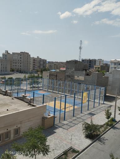 عکس مجموعه ورزشی فروردین