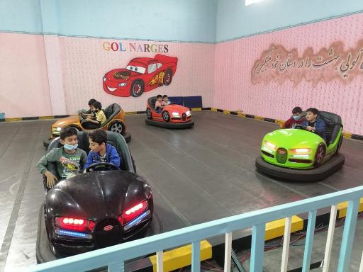 عکس شهر بازی سرپوشیده گل نرگس