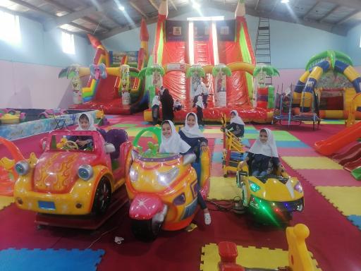 عکس شهر بازی سرپوشیده گل نرگس