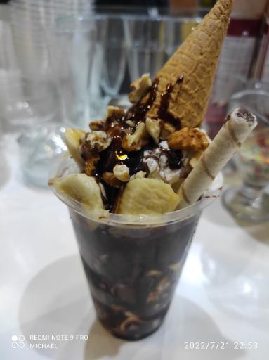 عکس کافه آبمیوه الی