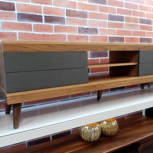 عکس میز تلویزیون و ناهارخوری نازلی