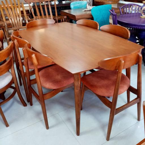 عکس میز تلویزیون و ناهارخوری نازلی