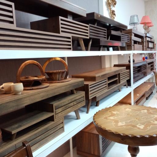 عکس میز تلویزیون و ناهارخوری نازلی