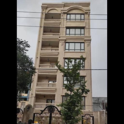 عکس ساختمان سبز