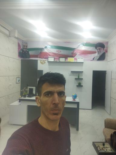 عکس مشاور املاک حاجی زاده