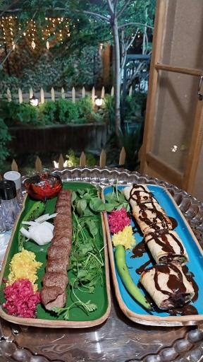 عکس سفره خانه سنتی عمارت فیروزه