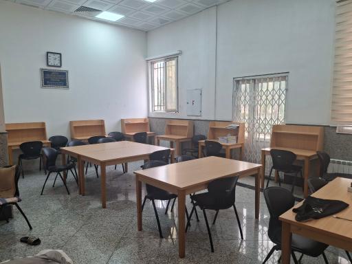 عکس کتابخانه عطرگل محمدی