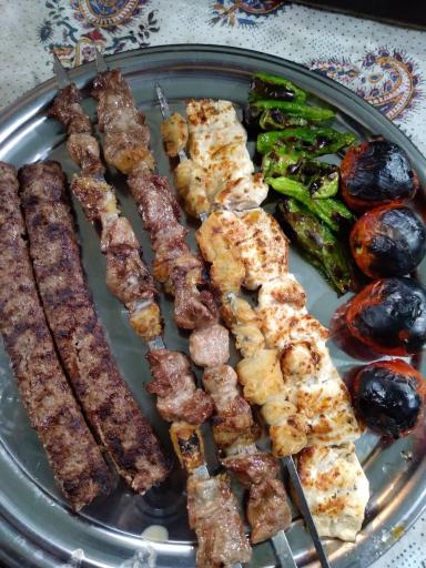 عکس کبابی آتیش