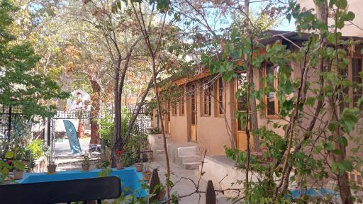 عکس سفره خانه سنتی عمارت فیروزه
