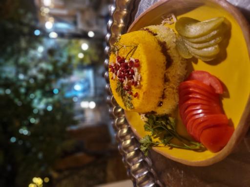 عکس سفره خانه سنتی عمارت فیروزه