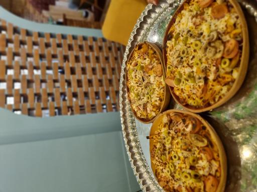عکس سفره خانه سنتی عمارت فیروزه