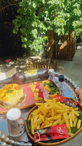 عکس سفره خانه سنتی عمارت فیروزه