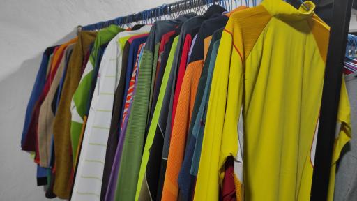 عکس لباس کوهنوردی إلبروس