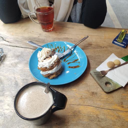 عکس کافه شیرینی اُفست