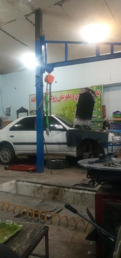 عکس کلینیک خودرویی ولیزاده