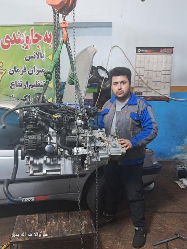 عکس کلینیک خودرویی ولیزاده