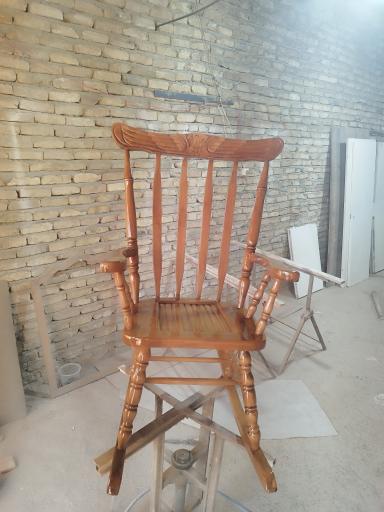 عکس صندلی راک ورنگ کاری