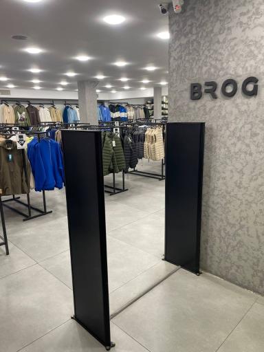عکس فروشگاه بروگ کالکشن