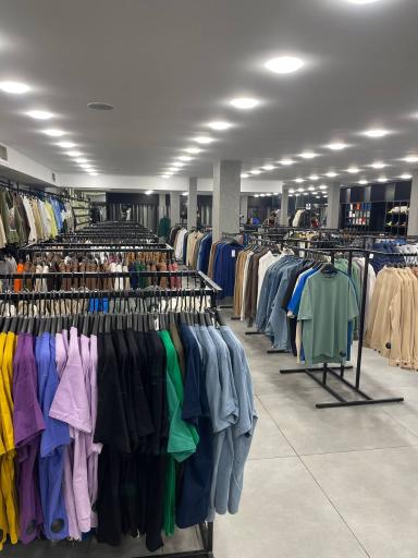 عکس فروشگاه بروگ کالکشن