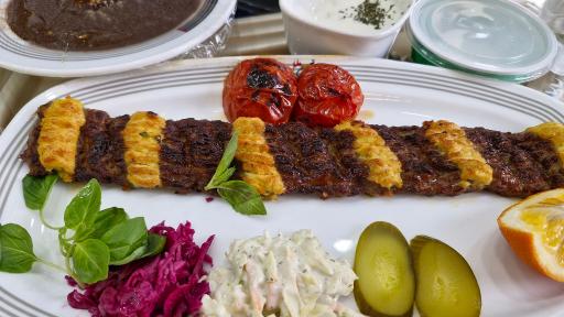 عکس رستوران ملل کاشان