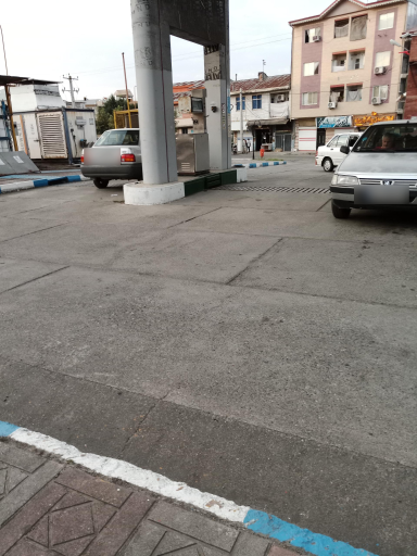 عکس پمپ گاز CNG شهرداری تولم شهر