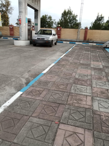 عکس پمپ گاز CNG شهرداری تولم شهر