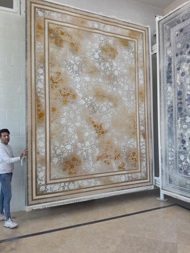 عکس فرش آوینی