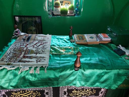 عکس مرقد امامزاده حمزه