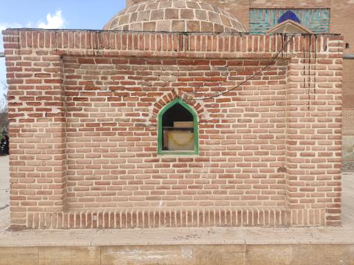 عکس مرقد امامزاده حمزه