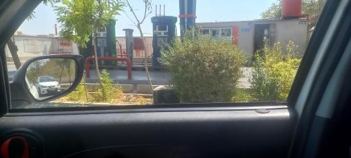 عکس پمپ بنزین