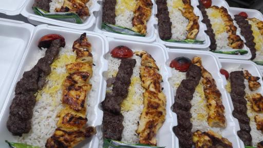 عکس رستوران برگ سبز