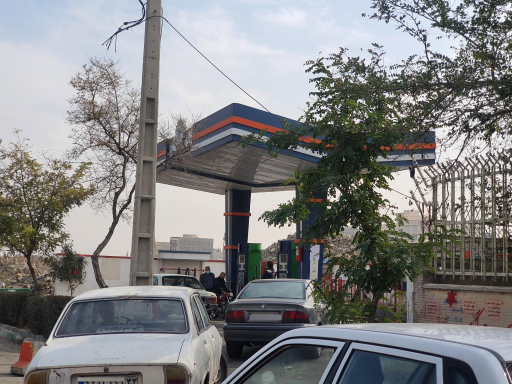 عکس پمپ بنزین