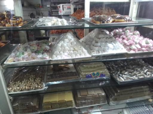 عکس شیرینی و پیراشکی محبوب