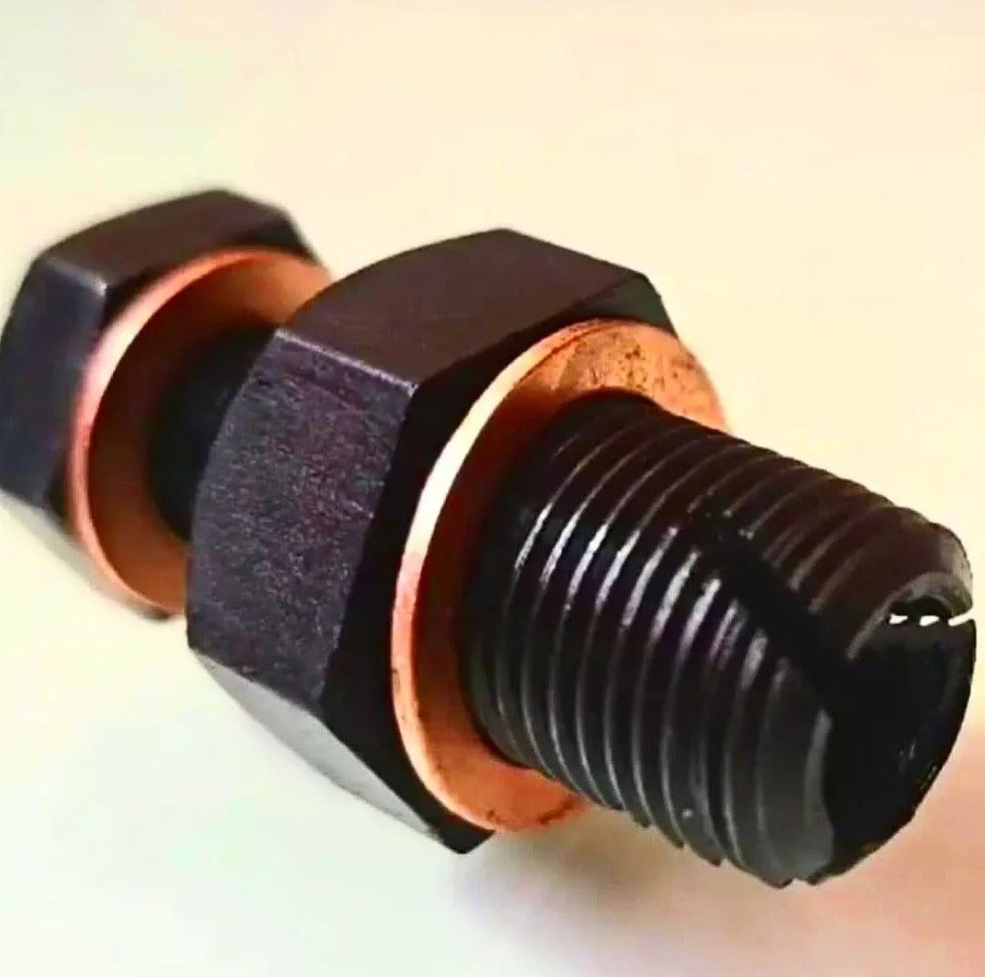 عکس پخش روغن موتور دوستان