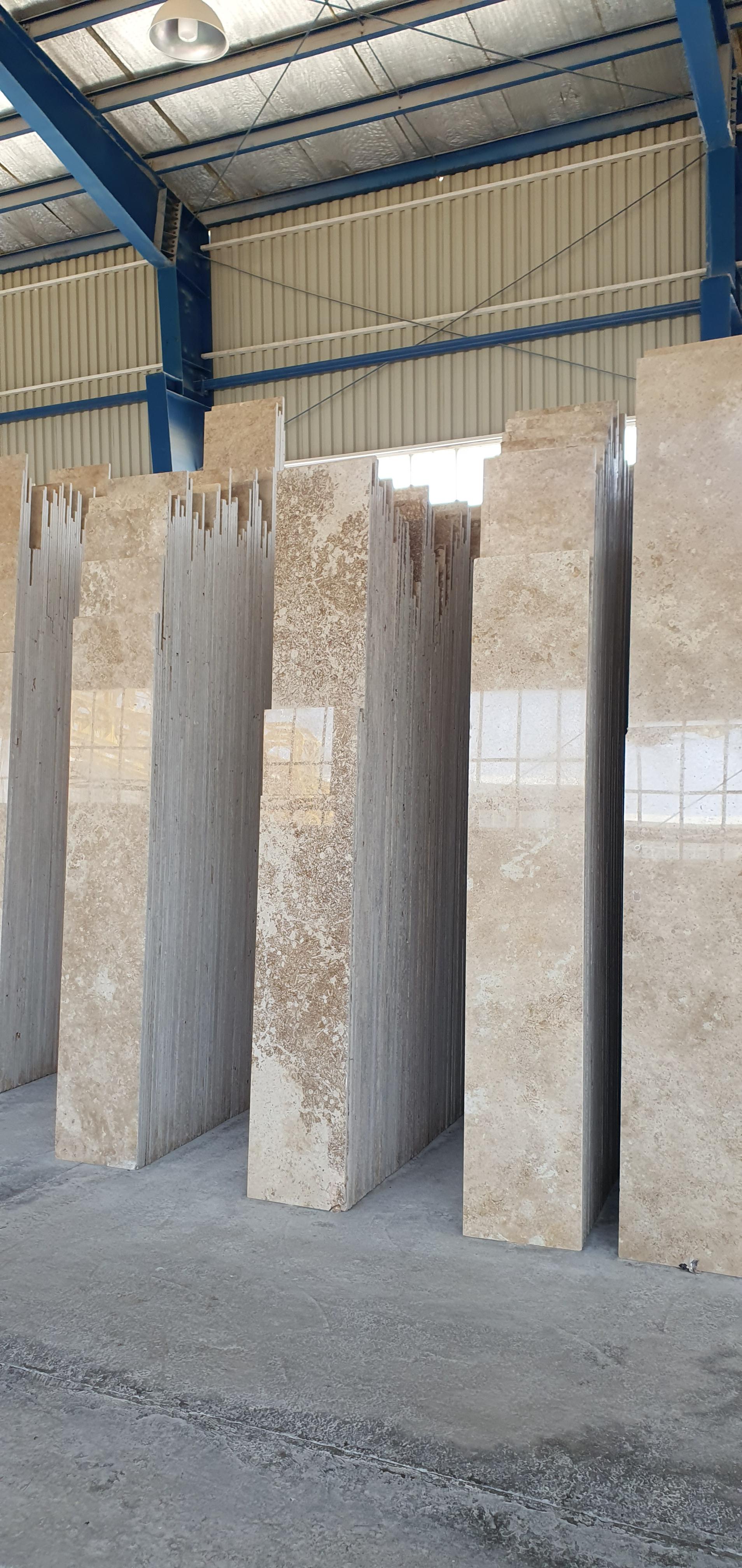 عکس سنگبری مهرتاش فر مجیدی