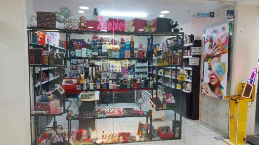 عکس آرایشی زوپیِر 
