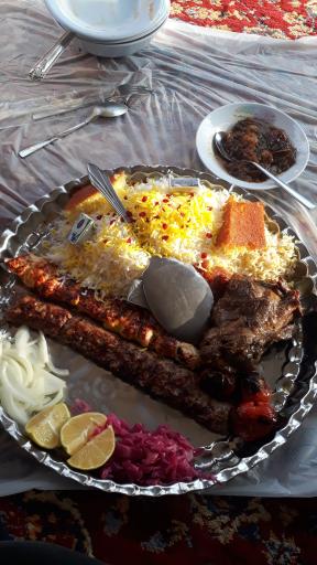 عکس آشپزخانه و غذای آماده اکبری