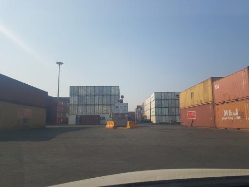 عکس ورودی ترمینال فرداد آذرخش بندرعباس  ( عمران سازه کاشیگری )