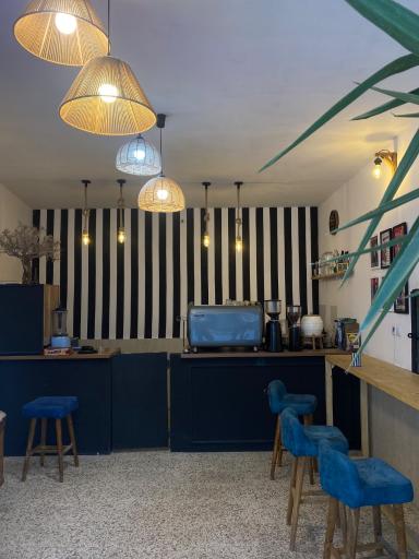 عکس کافه موج