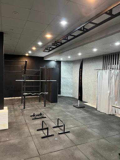 عکس باشگاه کلیستنیکس و کراس فیت اشکان فیت