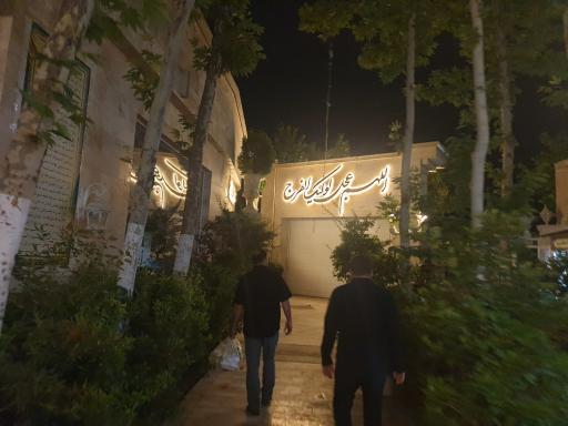 عکس آشپزخانه و غذای آماده اکبری