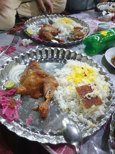عکس آشپزخانه و غذای آماده اکبری