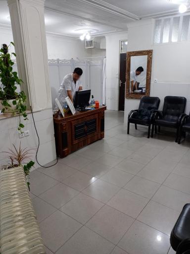 عکس مرکز تخصصی لیزر پرتو