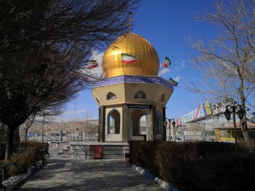 عکس حرم شهدای گمنام سرخه