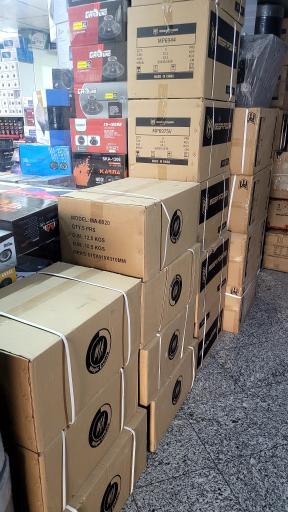 عکس کارآدیو مارکت